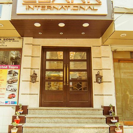 Clark International Hotel Delhi  Exterior photo