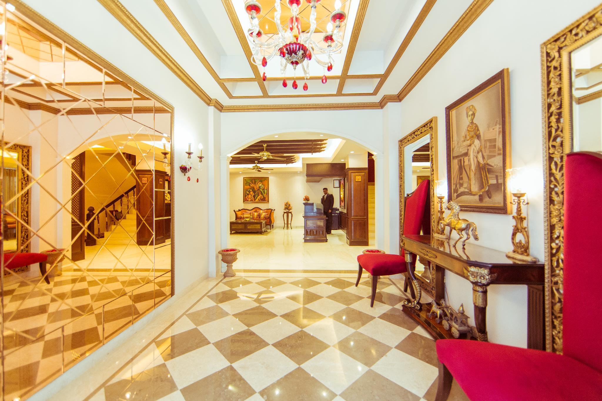 Clark International Hotel Delhi  Exterior photo