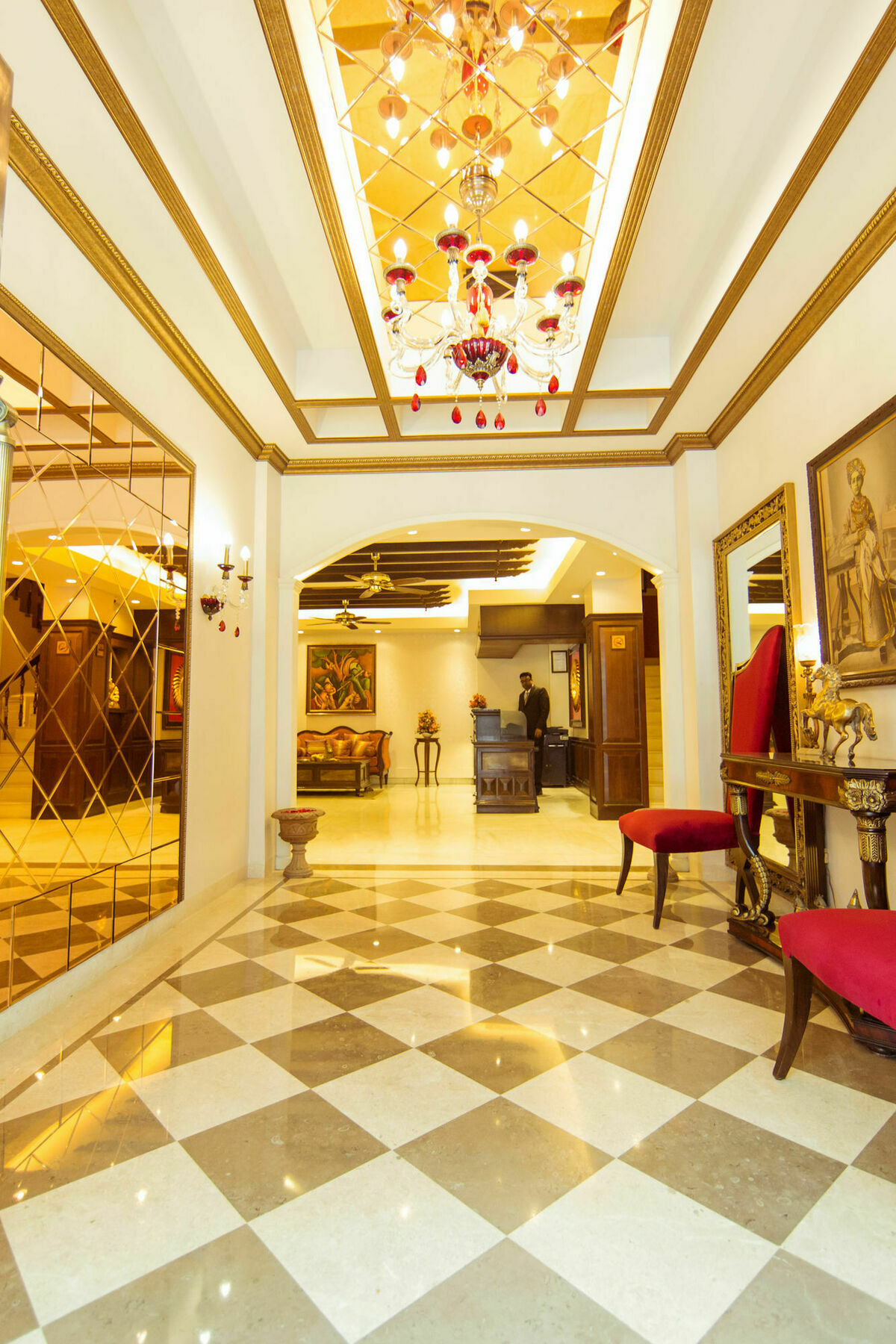 Clark International Hotel Delhi  Exterior photo