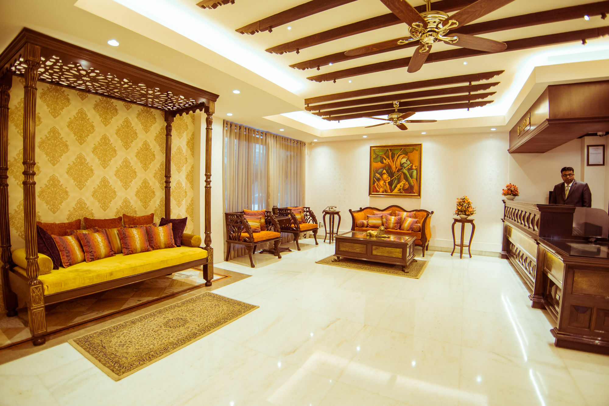 Clark International Hotel Delhi  Exterior photo